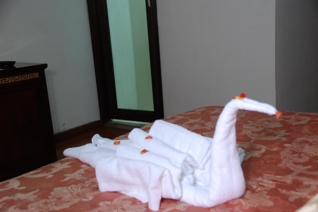 Addis Amba Hotel Bahir Dar Rum bild