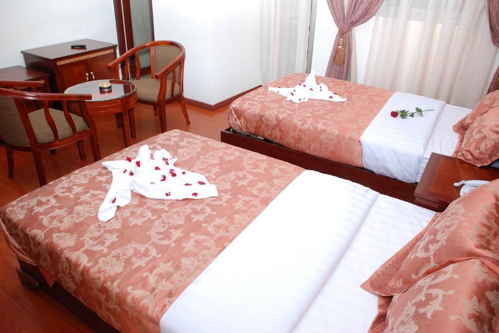 Addis Amba Hotel Bahir Dar Exteriör bild