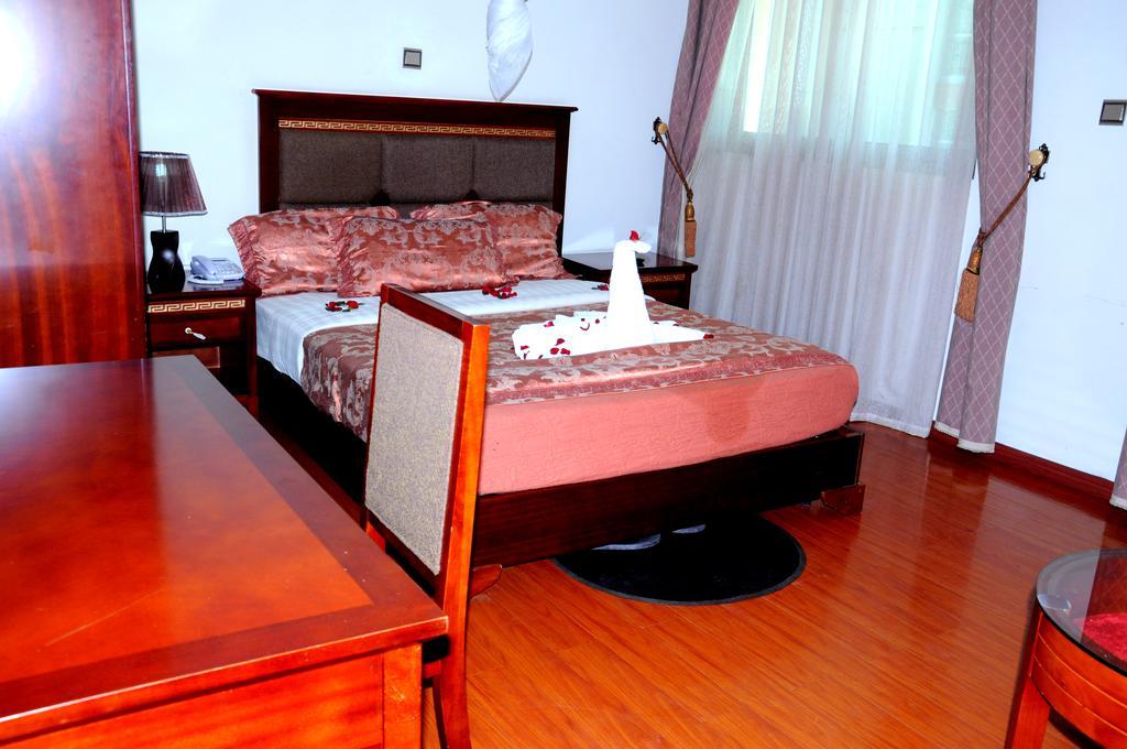 Addis Amba Hotel Bahir Dar Exteriör bild