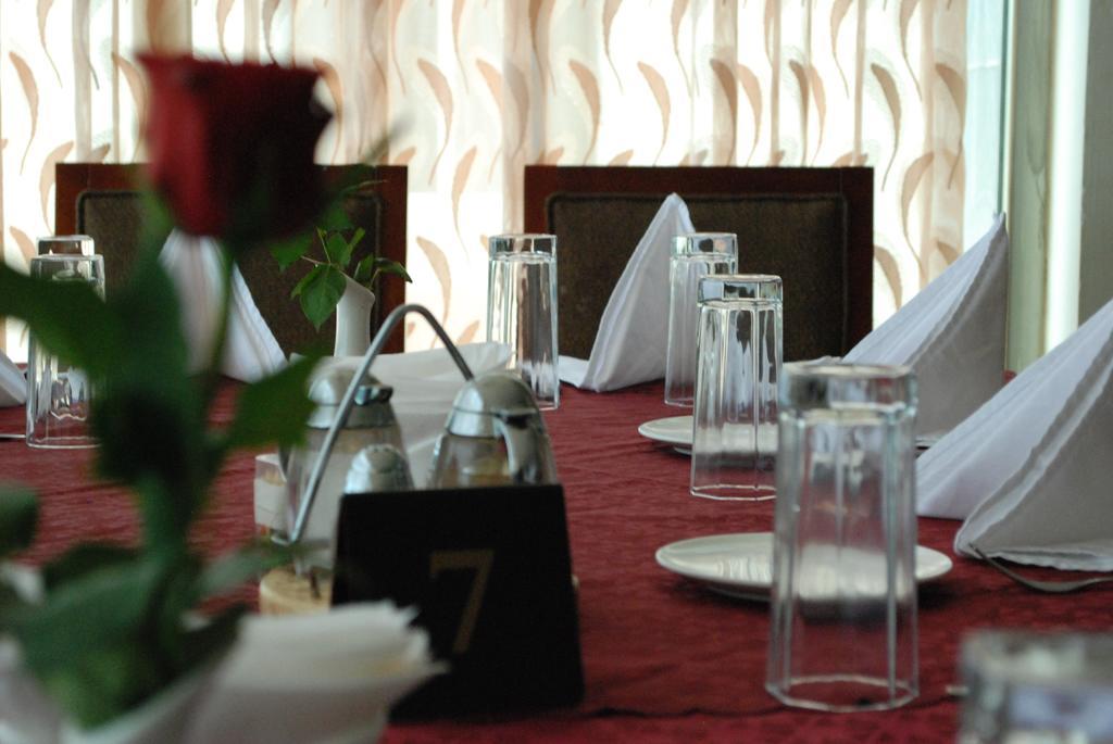 Addis Amba Hotel Bahir Dar Exteriör bild