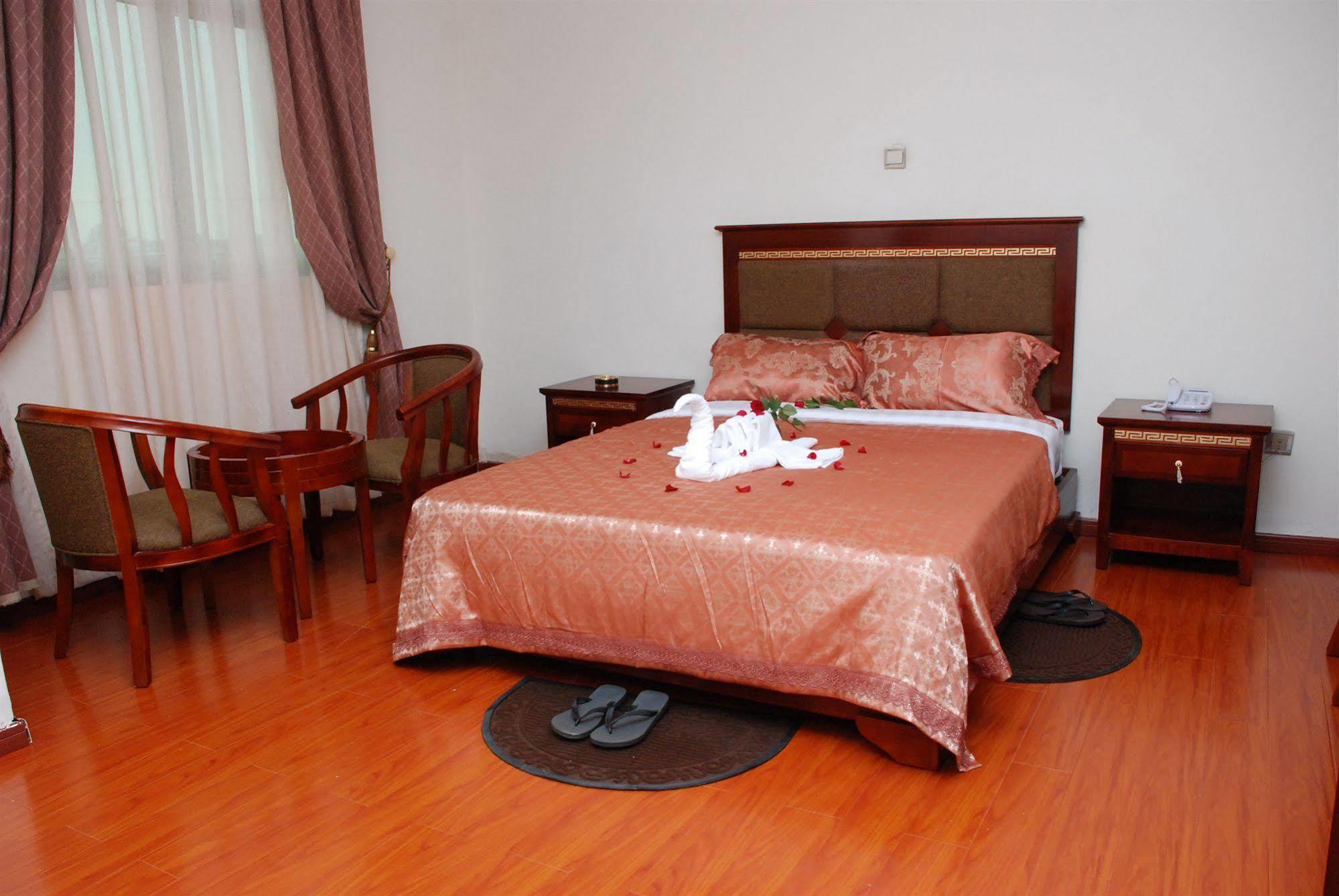 Addis Amba Hotel Bahir Dar Exteriör bild