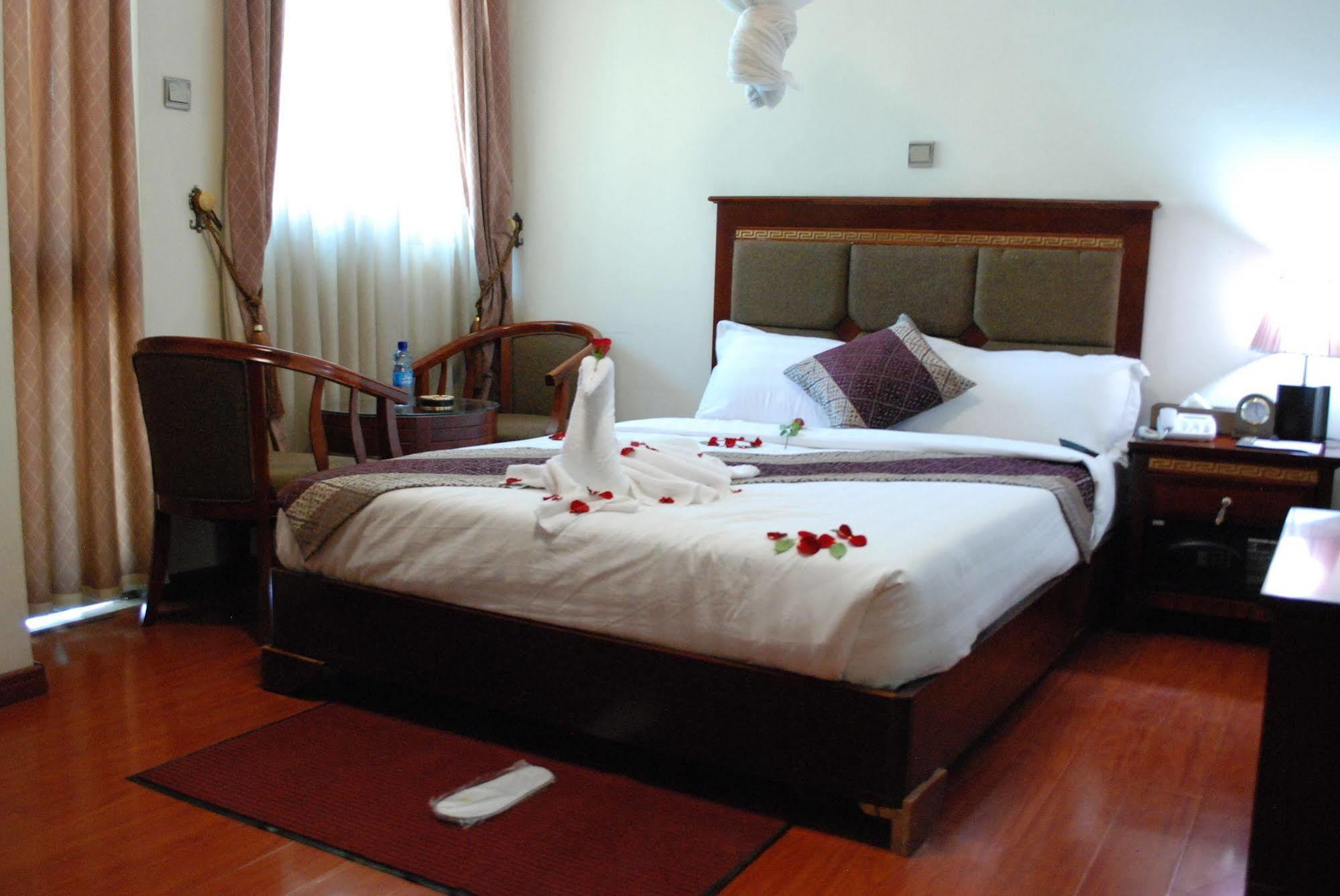 Addis Amba Hotel Bahir Dar Exteriör bild