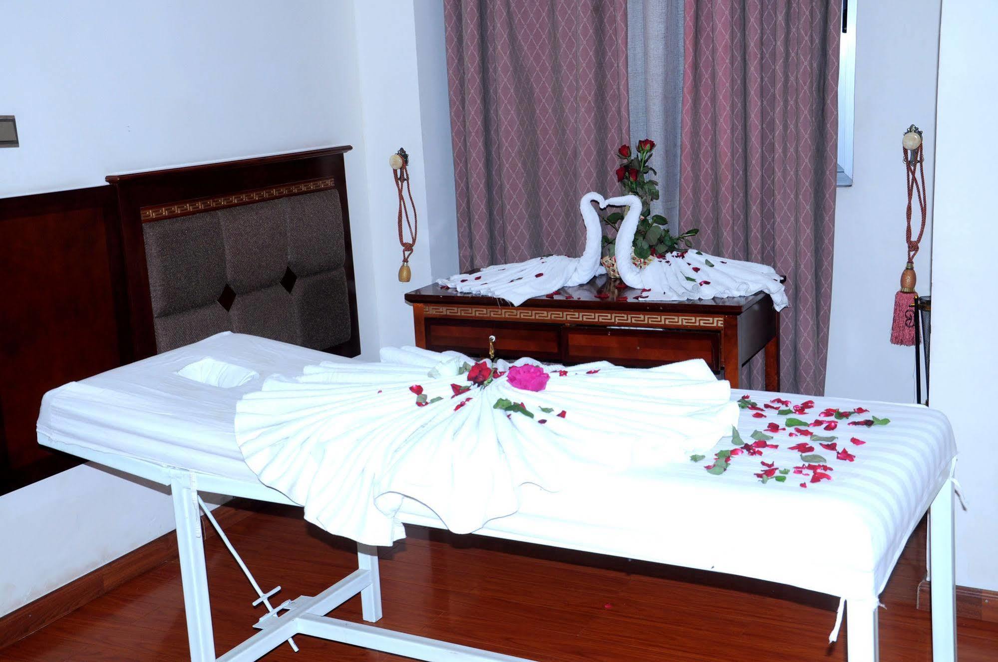 Addis Amba Hotel Bahir Dar Exteriör bild
